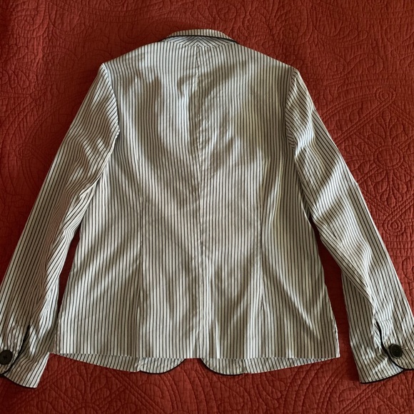 Talbot’s Stretch Jacket - Picture 2 of 8